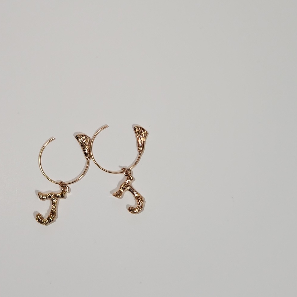 💥Cute Alphabet Earrings💥